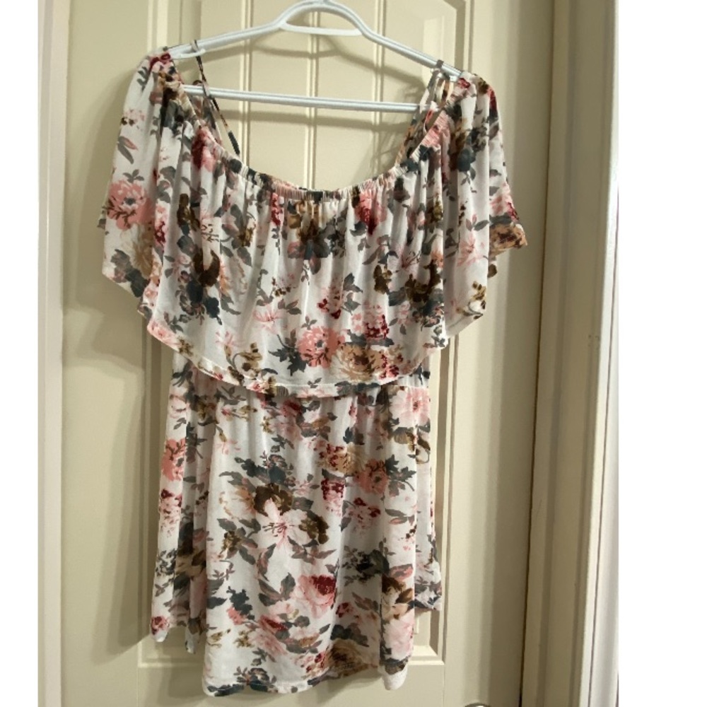 XL siren lily maternity off shoulder top